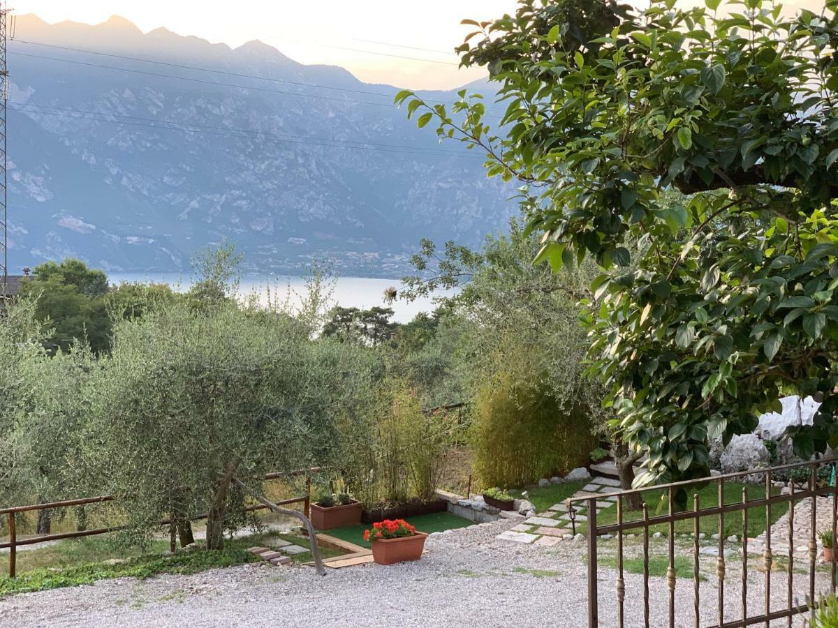 La Casa Nel Bosco Apartment Malcesine Exterior foto