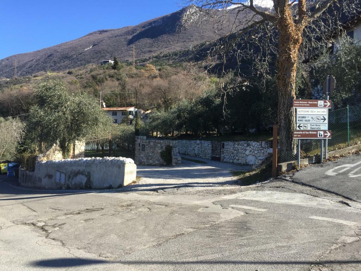 La Casa Nel Bosco Apartment Malcesine Exterior foto
